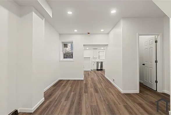5411 Delancey St — Photo 7