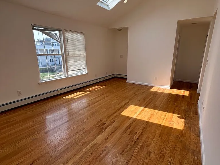 302 Atkins Ave — Photo 15