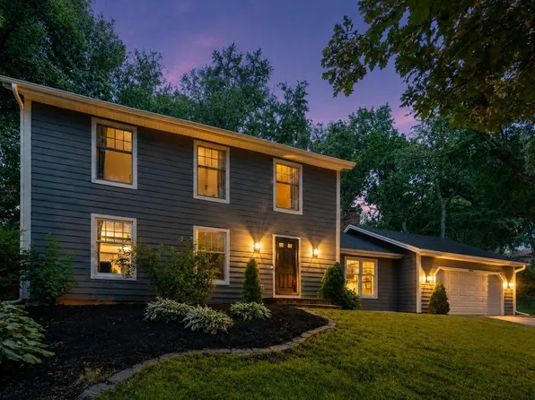 13645 Krestwood Dr, Burnsville, MN 55337
