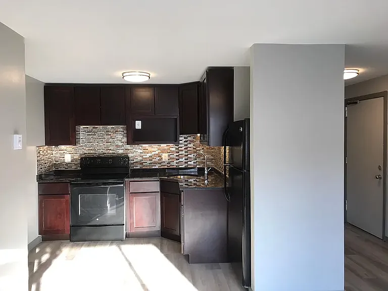 123A Clinic Dr #107 — Photo 3