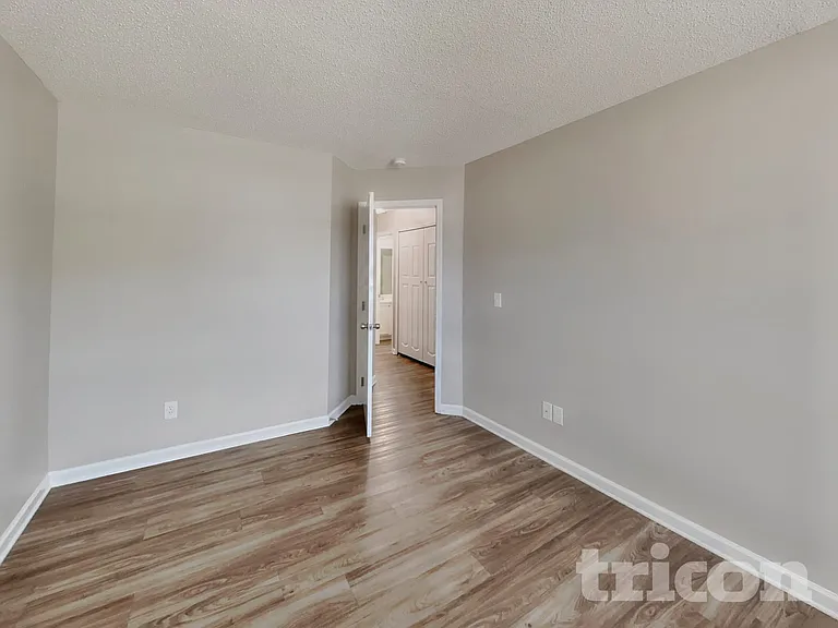 3120 Riverbrooke Dr — Photo 13