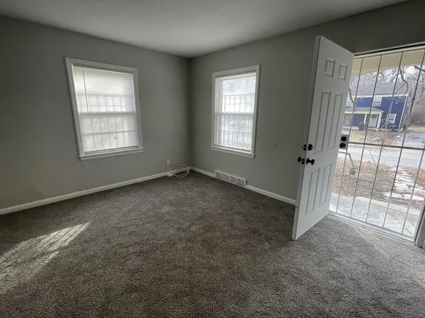 7427 Arleta Blvd, Kansas City, MO 64132