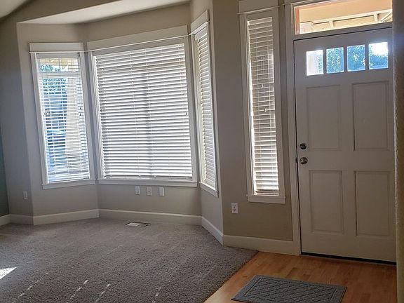 3rd image of 11314 NE 107th Cir