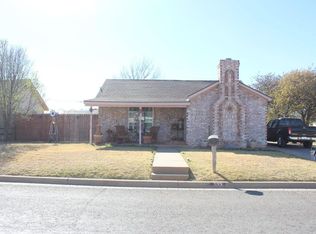 523 Blevins St, Hereford, TX 79045