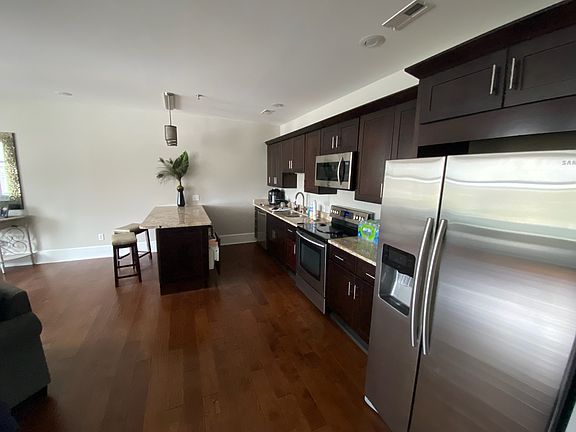 4th image of 180 E Main St Unit A