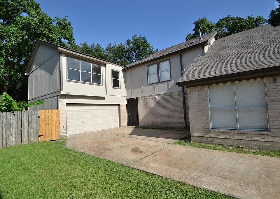 1st image of 11917 Sandpiper Dr