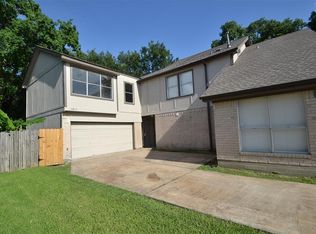 11917 Sandpiper Dr, Houston, TX 77035