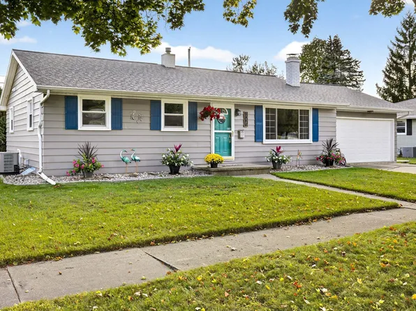 1025 W Roberts Ave, Appleton, WI 54914