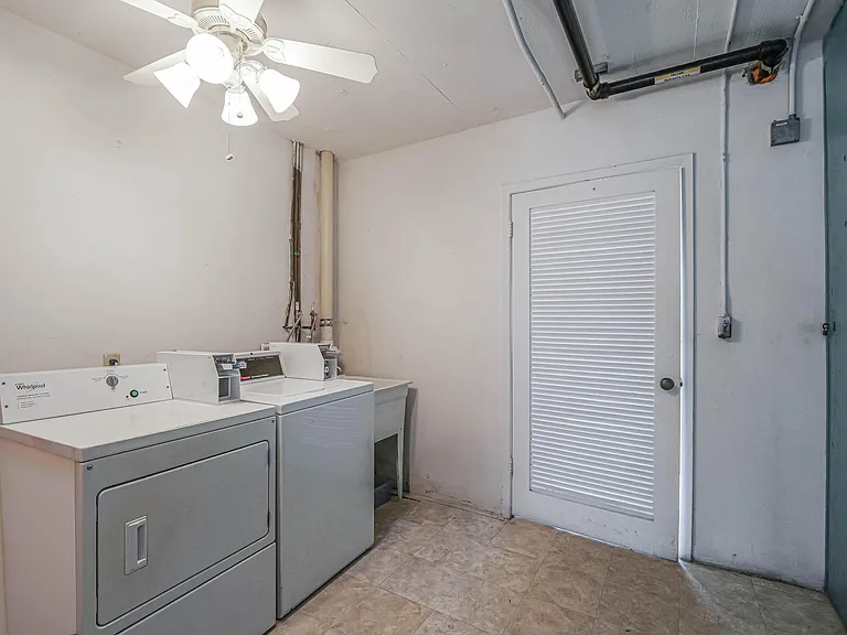 37 Yacht Club Dr #310 — Photo 39