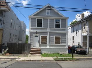 27 Howard St, Irvington, NJ 07111