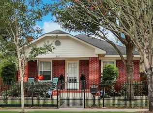 802 Pecore St, Houston, TX 77009