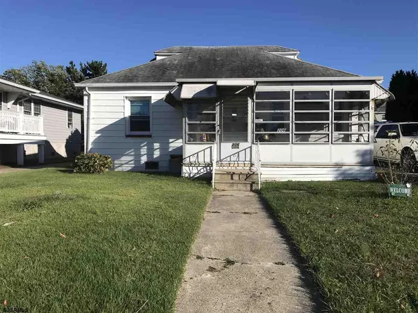 206 E Plaza Pl, Pleasantville, NJ 08232