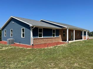 445 Monument Rd, Wathena, KS 66090