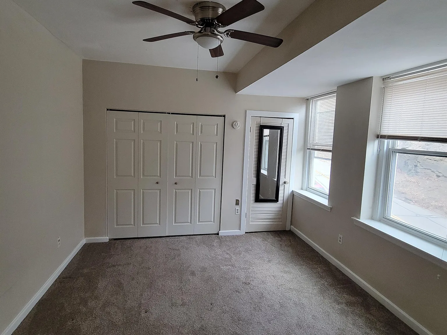 1601 Federal Street - 2 — Photo 3