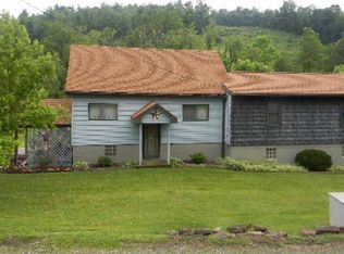 361 Dearth Rd, Uniontown, PA 15401