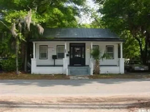 1511 King St, Beaufort, SC 29902