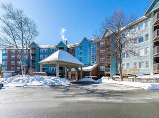 2 Lake Dr #311, Halifax, NS B4A 4H7