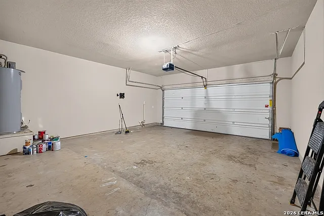 3826 Otono — Photo 30