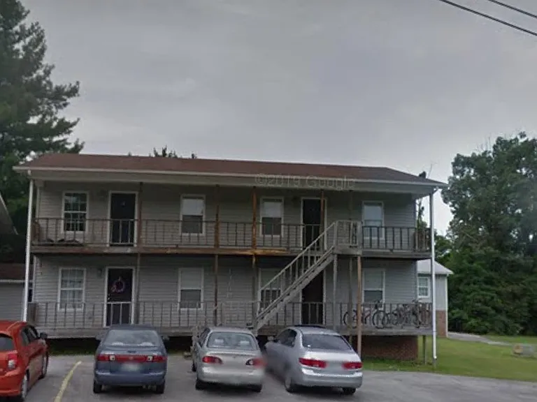 1316 Virginia Ave — Photo 1