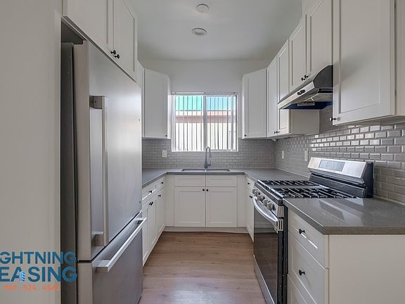 2nd image of 5312 Corteen Pl #16