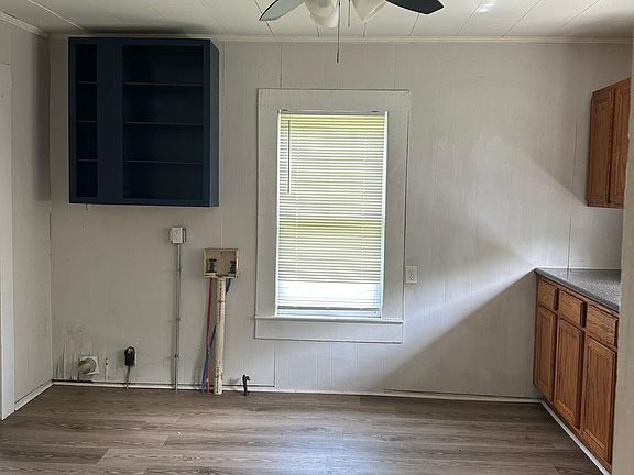 Washer/Dryer hookup in the kitchen.