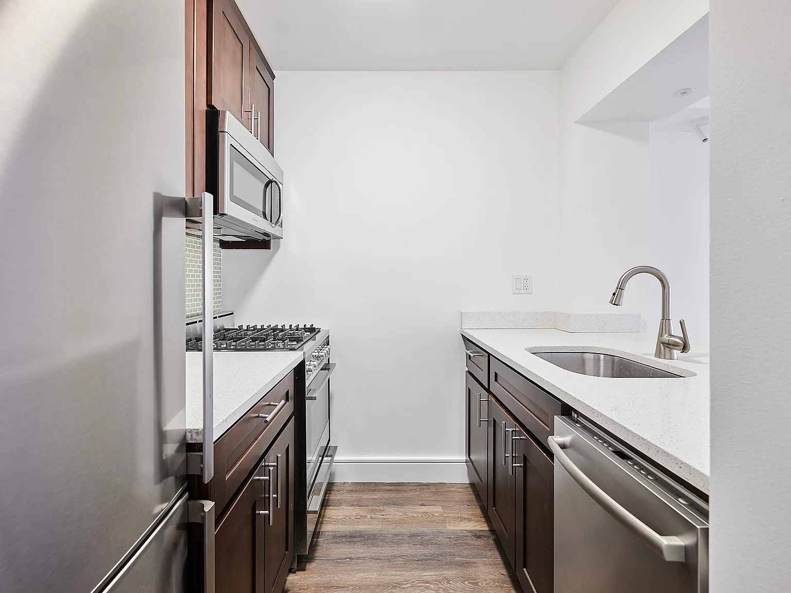 225 East 63rd Street — Photo 3
