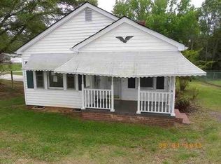 1213 Chesterfield Ave, Lancaster, SC 29720