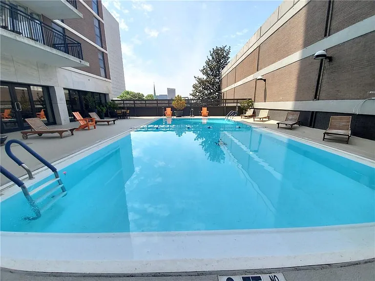 620 Peachtree St NE #1011 — Photo 24