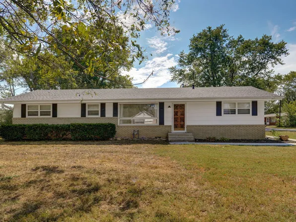 102 W South Street, Marionville, MO 65705