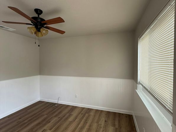 1690 Hofheinz St APT B1