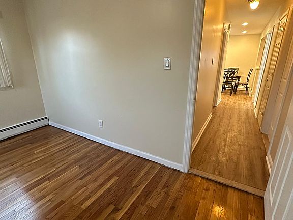 5th image of 155-09 Cohancy St #2