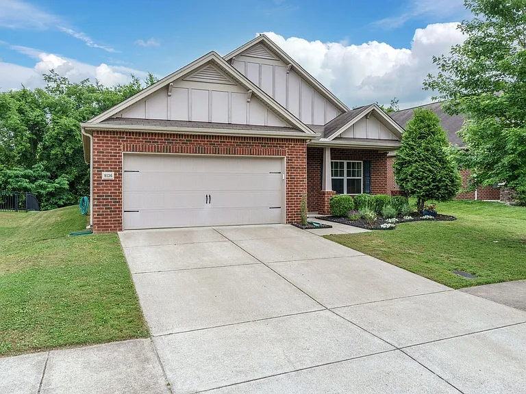 9136 Carissa Dr — Photo 22