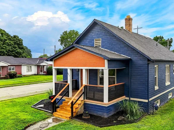 897 E 2nd St, Logan, OH 43138