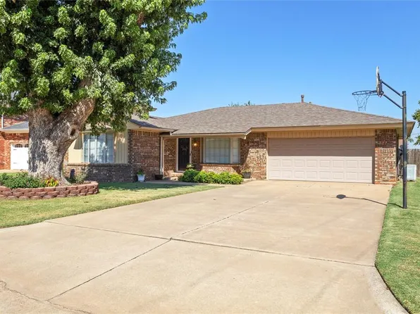 1212 N Lark St, Weatherford, OK 73096