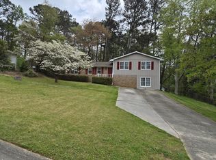 506 Jefferson Dr, Woodstock, GA