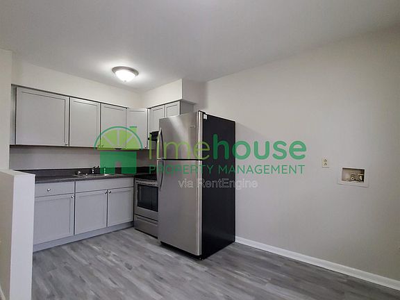3rd image of 9117 Chesapeake Blvd APT 4