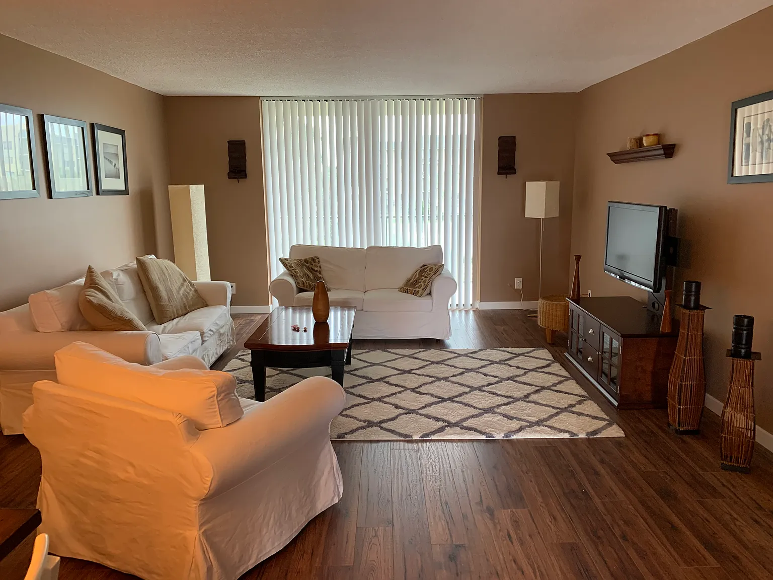 1 bed, 781 sqft, $1,800 — Photo 3