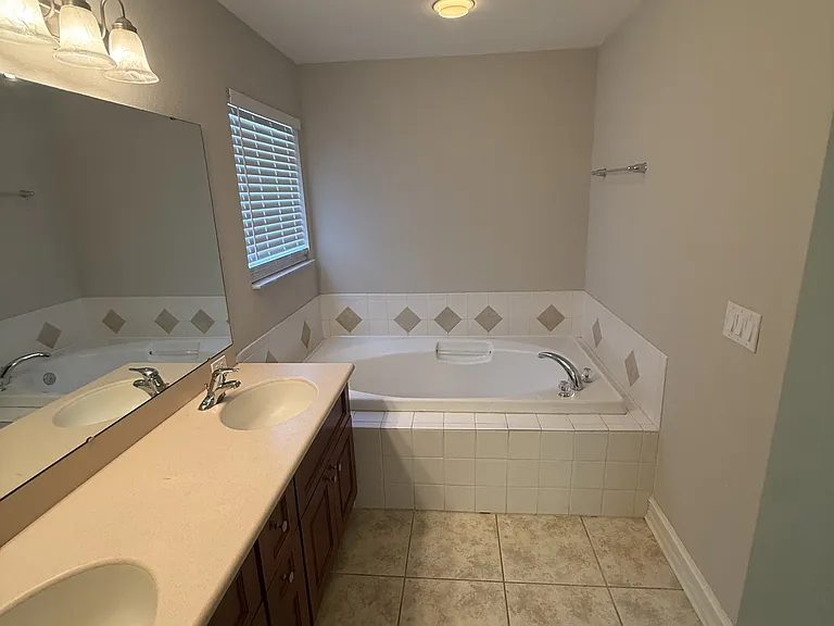 1529 Crescent Hills Dr #1 — Photo 18