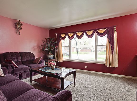 4th image of 633 Ironwood Dr