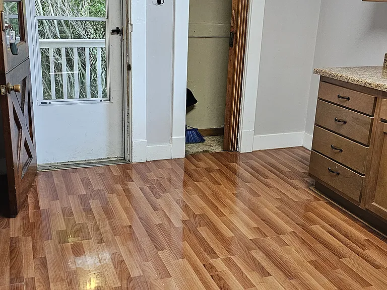 1009 Pittsburgh St #109 — Photo 6