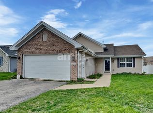 1268 Eds Pl, Machesney Park, IL 61115