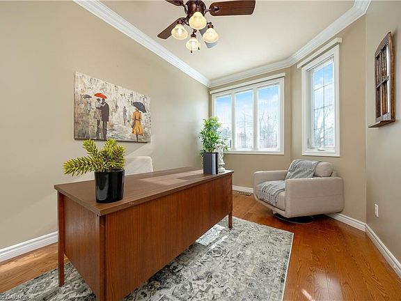 5th image of 39 Treanor Cres