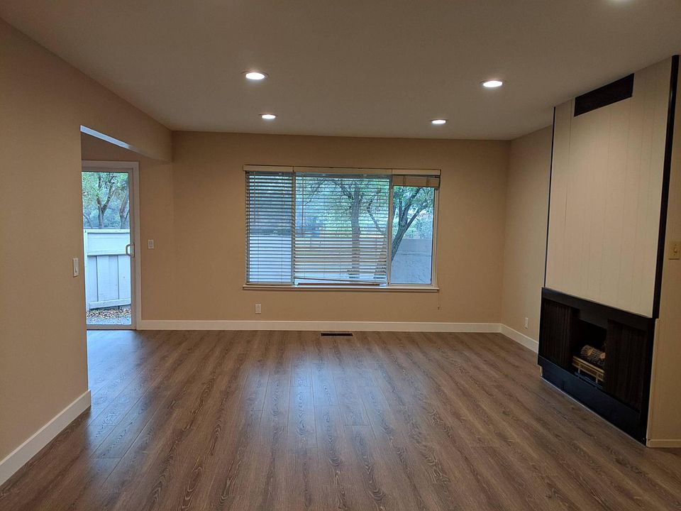 1st image of 10480 N Foothill Blvd APT B
