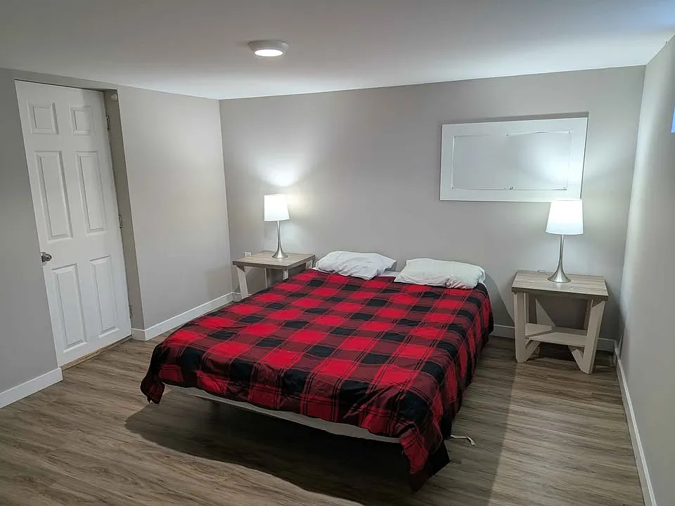 63 Pelham Rd #5