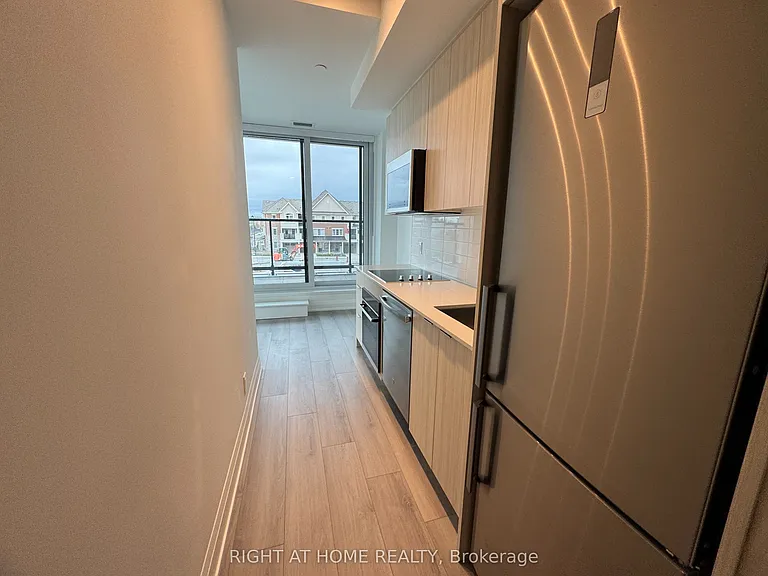743 Warden Ave #218 — Photo 13