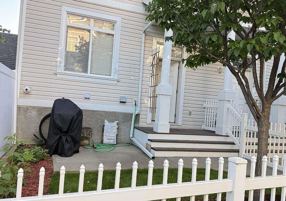 1st image of 1804 70th St SW #73