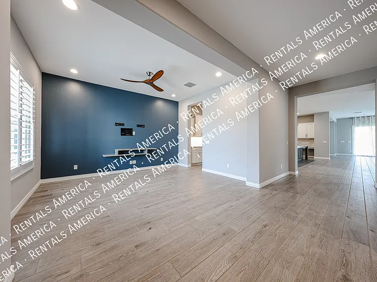 3504 E Herrera Dr — Photo 7