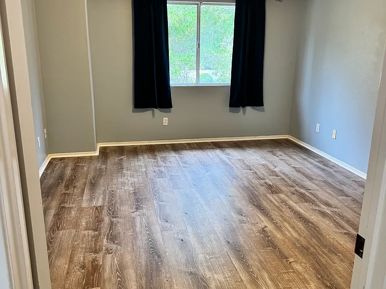 30050 Laurel Creek Dr — Photo 13