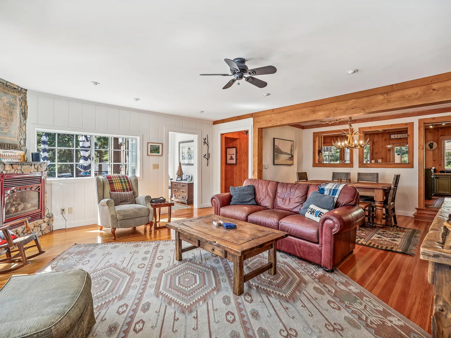 3 bed, 2032 sqft, $5,800 — Photo 3