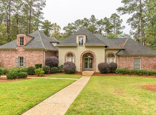2 Landing Way, Hattiesburg, MS 39402